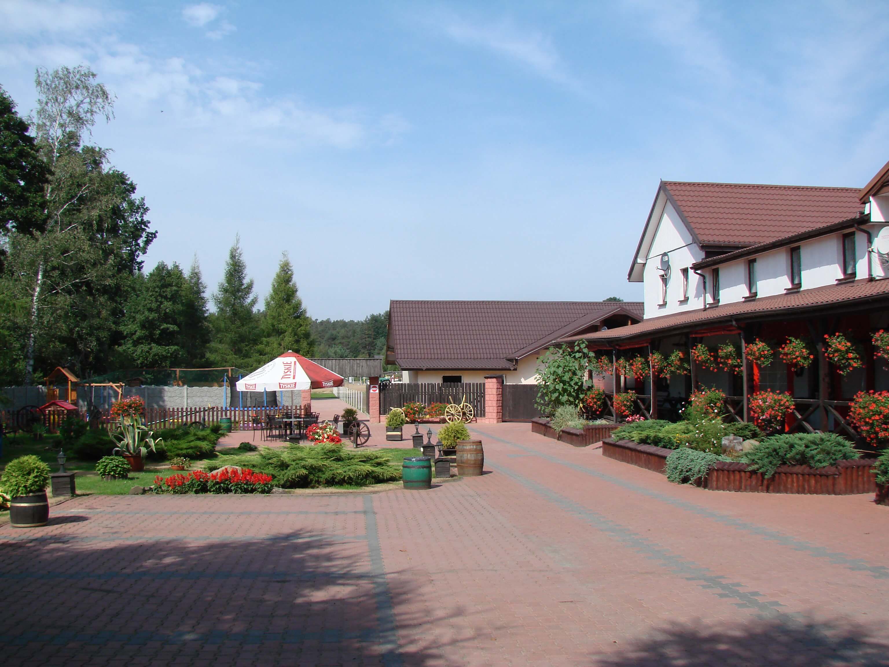 noclegi starachowice